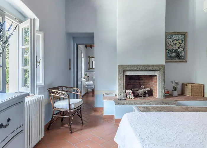 Lantgård All'ombra Del Tiglio Pistoia
