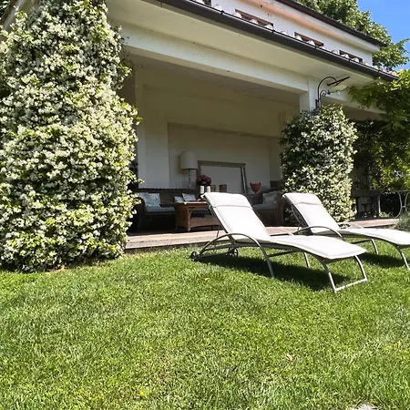 Farm stay All'ombra Del Tiglio Pistoia